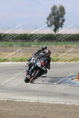 media/May-25-2025-Lets Ride (Sun) [[0ff033e448]]/C Group/1140am (Grapevine)/